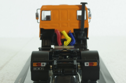 Daf 2800, orange 1975, TR146.22, IXO 1:43