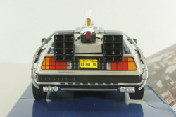 DeLorean Time Machine from movie Back to the Future Future II, 22441, Welly 1:24
