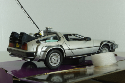 DeLorean DMC-12 from movie Back to the Future I 1983, WEL22443, Welly 1:24