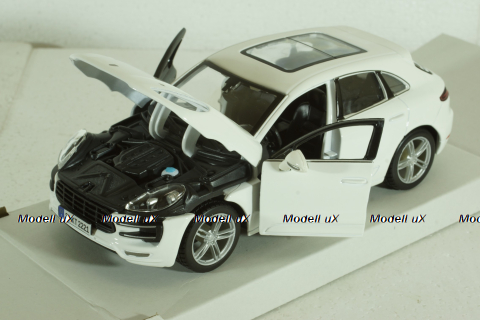 Porsche Macan 2013, white, BU21077W, Burago 1:24