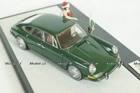 Porsche 911 Troutman & Barnes 4 doors 1967, green, edition Merry X-mas, MX41607-023, Matrix 1:43