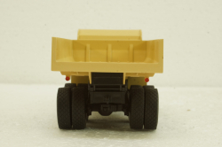 Краз-256Б1 самосвал, песочный, АвтоИстория 1:43