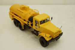 АЦ-8,5(255Б) Краз-255 Аєрофлот, бензовоз , АвтоИстория 1:43