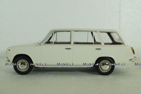 ВАЗ 2102 Жигули LADA 1970, T9-1800232, Triple9 1:18
