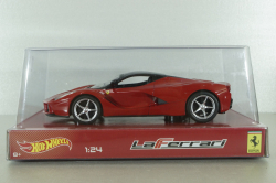 LaFerrari red Mattel, BLY61, Hot Wheels 1:24