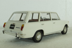 ВАЗ 2102 Жигули LADA 1970, T9-1800232, Triple9 1:18