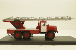 Ал-30 Зил-131, пожарная, белые двери, SSM1163, SSM 1:43