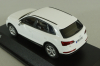 Audi Q5, ibis white, 2017, 5011605631, Iscale 1:43