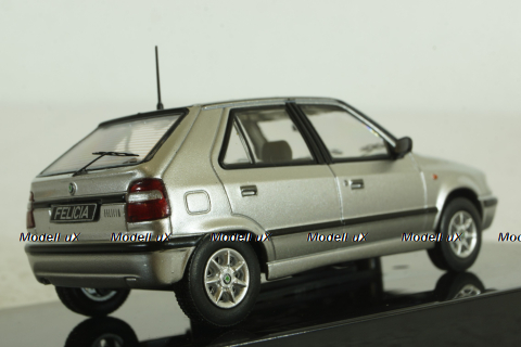 Skoda Felicia 1994 silver, CLC447, IXO 1:43