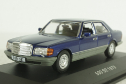 Mercedes 500SE W126 S-Klasse(1979), dark blue, IXO 1:43