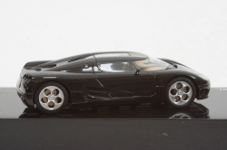 Koenigsegg CC8S 2002 black, MOC111, IXO 1:43