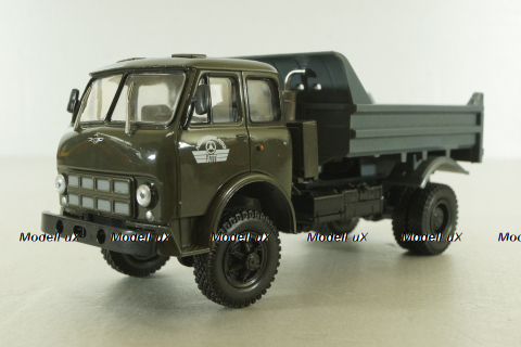 Маз-509Б самосвал, 1975г зел/сер, Н984, Наш Автопром 1:43