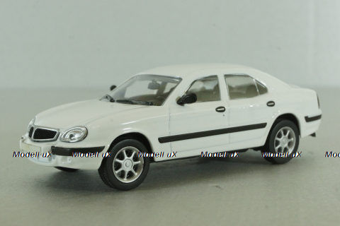 Газ-3111 Волга 2000, белый, 100046, Автоистория 1:43