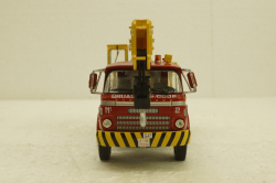 Barreiros Centauro (1967) Centauro grua, Camiones y Autobuses, Salvat 1:43