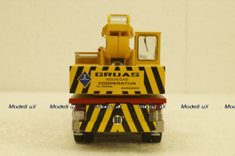 Barreiros Centauro (1967) Centauro grua, Camiones y Autobuses, Salvat 1:43