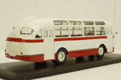 Лаз-695Е 1961г. бело-красный, 04003А, Classicbus 1:43