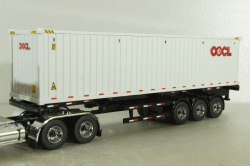 Western Star 4900 SF day cab with 40' dry goods sea container, red/white, 71064, Diecast Masters 1:50