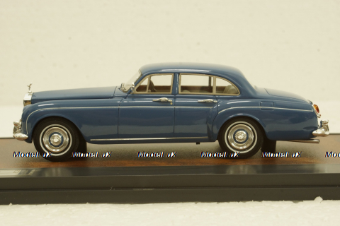 Rolls Royce Mulliner SCIII Flying Spur 1965 blue, MX11705-083, Matrix 1:43