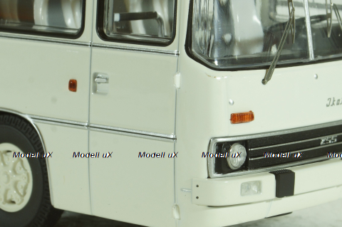 Икарус-255.70, белый, DEMPRICE 1:43 