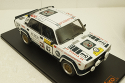 Ваз-2105 Lada  VFTS, No.42, 1000 Lakes Rally, S.Brundza/V.Neyman, 1984, RMC146, IXO 1:18