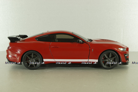Ford Mustang GT500 Fast Track Racing Red, S1805903, Solido 1:18