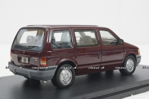 Chrysler Voyager 1994 red, GLM105702, GLM 1:43