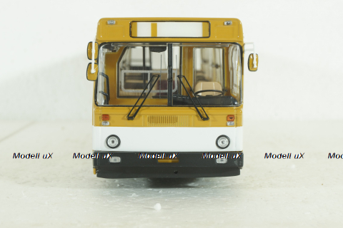 Лиаз-5256, охра с белой полосой, DEMPRICE 1:43 