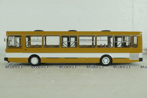 Лиаз-5256, охра с белой полосой, DEMPRICE 1:43 