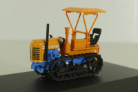 ДТ-20 гусеничный 1958, оранжевый, трактор, оранж/син., ТРАКТОРЫ история,люди,машины (Hachette) №71 1:43