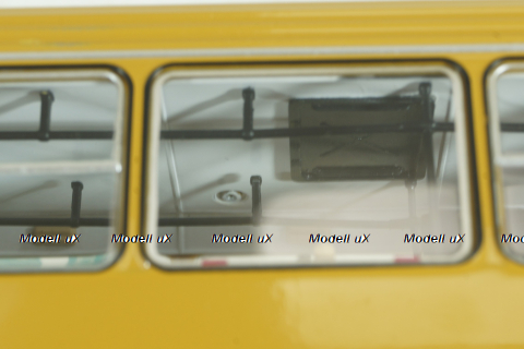 Лиаз-5256, охра с белой полосой, DEMPRICE 1:43 