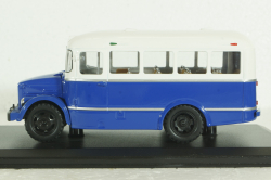 Кавз-651, бело/синий, 03001E, Classicbus 1:43