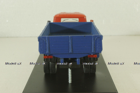 Зил-138 бортовой, газобаллонный 1960, красный/синий, Pegas Models 1:43