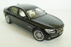 BMW 760Li F02 7-Series, 2009, 8783BK, Kyosho 1:18