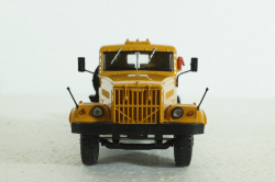 КРАЗ-258Б1 седельный тягач, TR1012, Наши грузовики 1:43