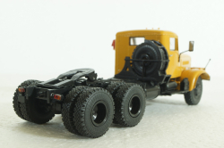 КРАЗ-258Б1 седельный тягач, TR1012, Наши грузовики 1:43