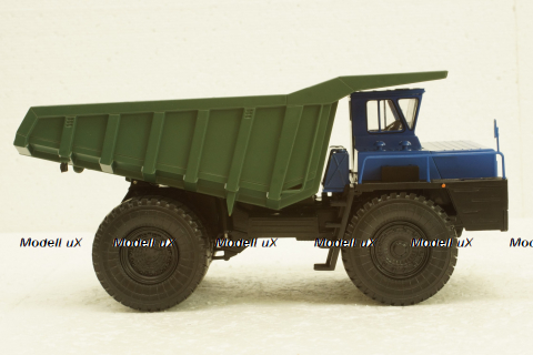 Белаз-548А карьерный самосвал, синий/зеленый, Н008, Наш Автопром 1:43