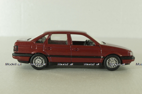 Volkswagen Passat (B3) 1988, Red, Schabak 1:43