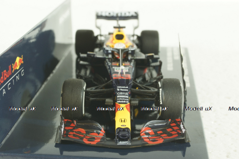 Red Bull Racing Honda RB16B - Max Verstappen – Winner Abu Dhabi GP 2021 W/Pitboard – WC 2021, 410212333, Minichamps 1:43