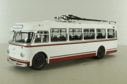 КТБ-4 (Киев-4) 1963, белый/красный, Советский автобус 1:43 Уценка!