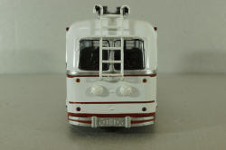 КТБ-4 (Киев-4) 1963, белый/красный, Советский автобус 1:43 Уценка!