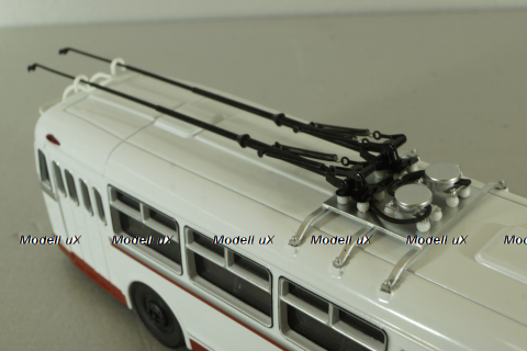 КТБ-4 (Киев-4) 1963, белый/красный, Советский автобус 1:43 Уценка!