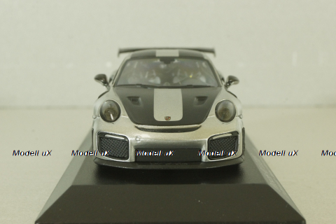 Porsche 911 (991.2) GT2RS Weissach package 2018, silver with gold rims, 413067231, Minichamps 1:43