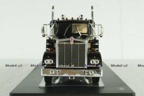 Kenworth W900 SZM 1976 black / brown, TR144.22, IXO 1:43