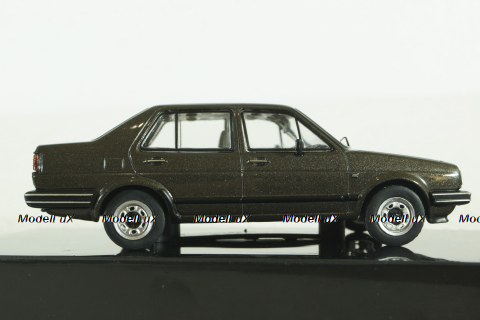 Volkswagen Jetta MK2 Grey Metallic, 1984, CLC500N.22, IXO 1:43