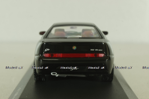 Alfa Romeo GTV Coupe 2003 black, 400120300, Minichamps 1:43