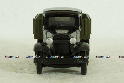 ГАЗ-АА, черный/хаки в коробке, з-д Двигатель 1:43 