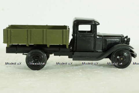 ГАЗ-АА, черный/хаки в коробке, з-д Двигатель 1:43 