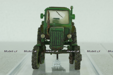 МТЗ-82 Трактор 1974, зеленый, Modellux 1:43
