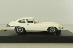 Jaguar E-Type Coupe 1961, white, 03062W, Kyosho 1:43