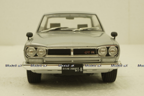 Nissan Skyline GT-R KPGC10, silver, T9-1800180, Triple9 1:18